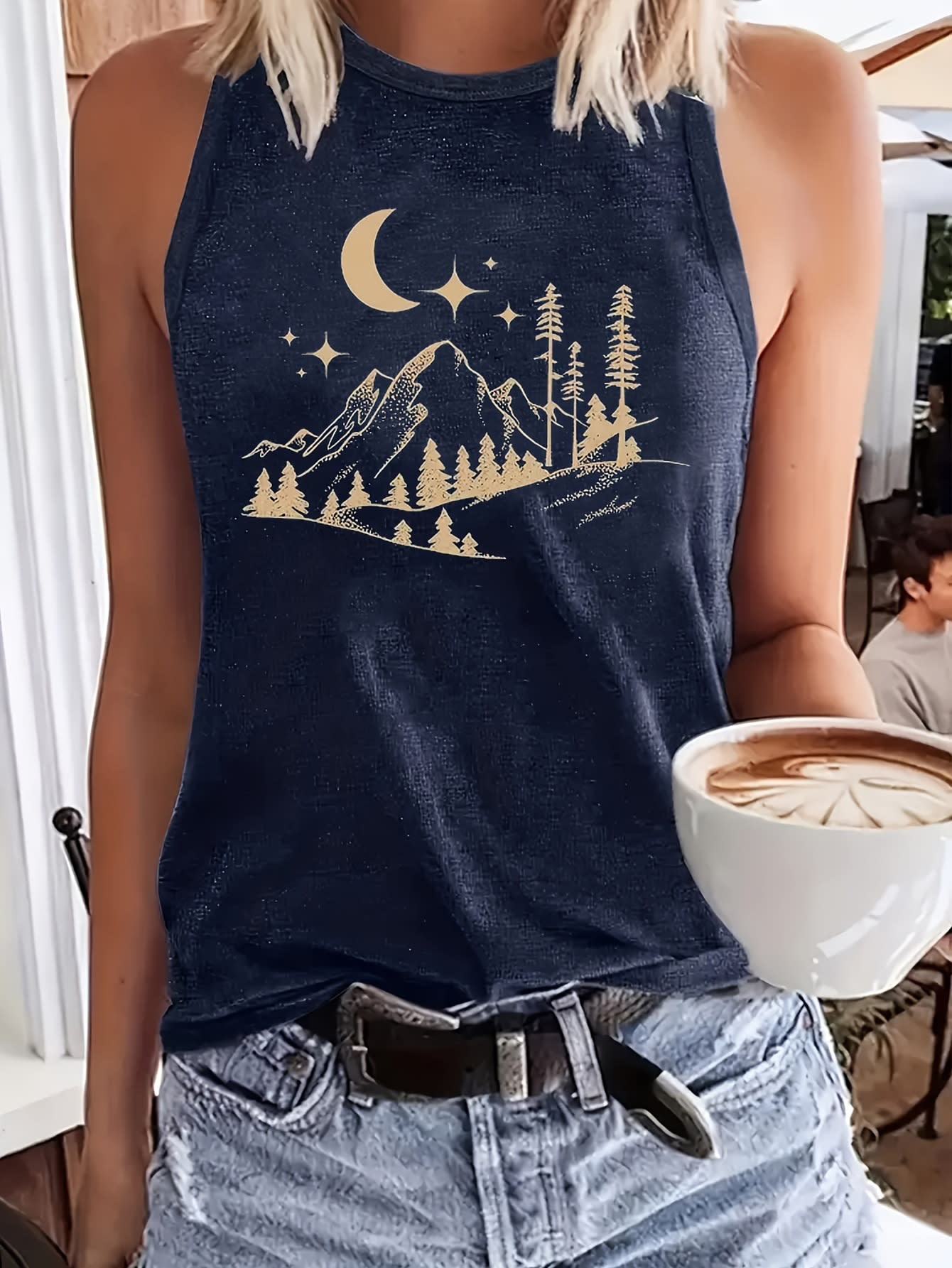 European American Fashion Floral Print Women's Vest view 3