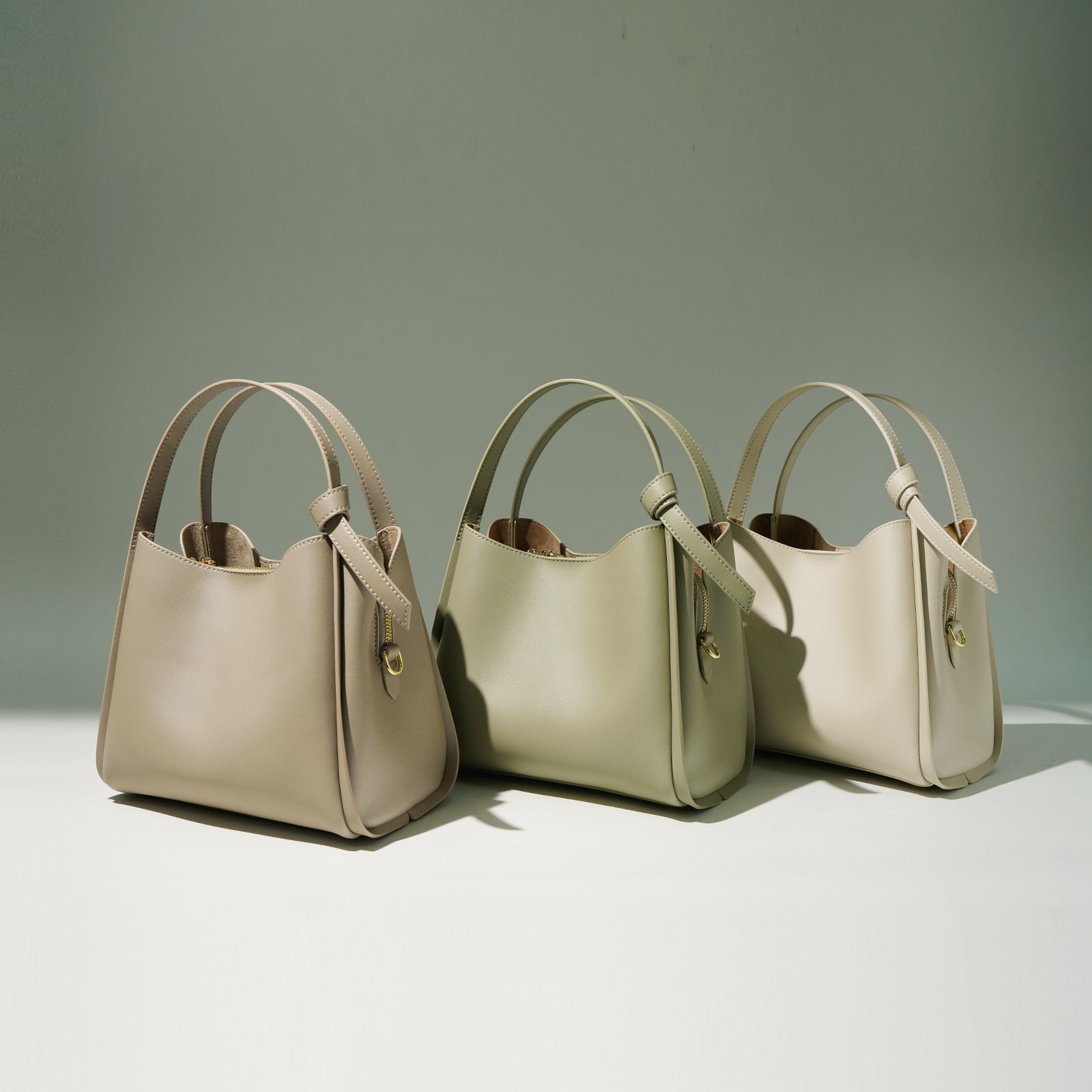 Simple Fashion Commuter All-matching Genuine Leather Shoulder Crossbody Handbag view 8