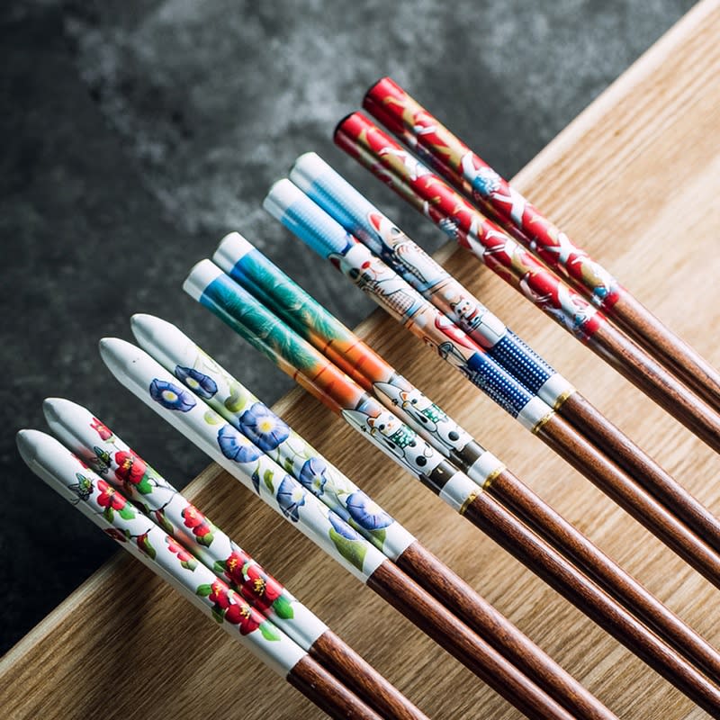 Household High-grade Non-slip Creative Lucky Cat Tableware Solid Wood Chopsticks view 7