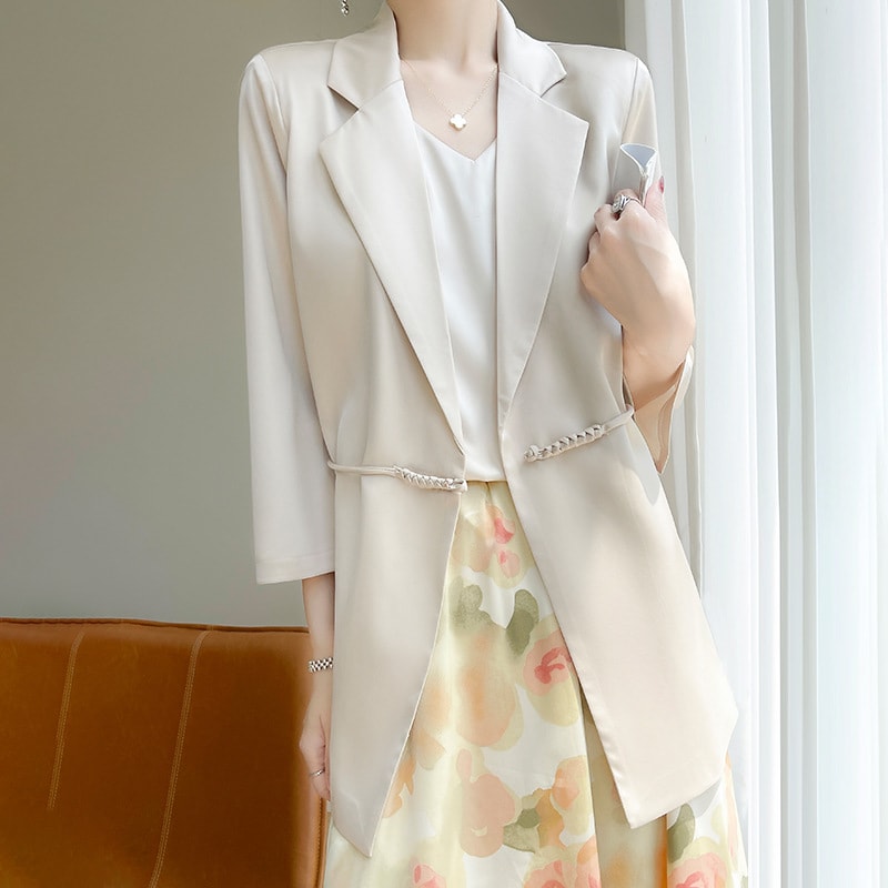 Spring And Summer V-neck Loose Suit Women view 1