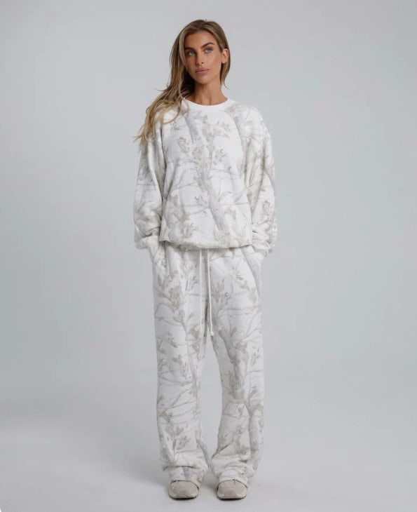 Autumn Winter Two Piece Sets Women Camouflage Hoodie Maple Leaf Print Sweatshirt Suit Sports Hoodie Sportswear view 1