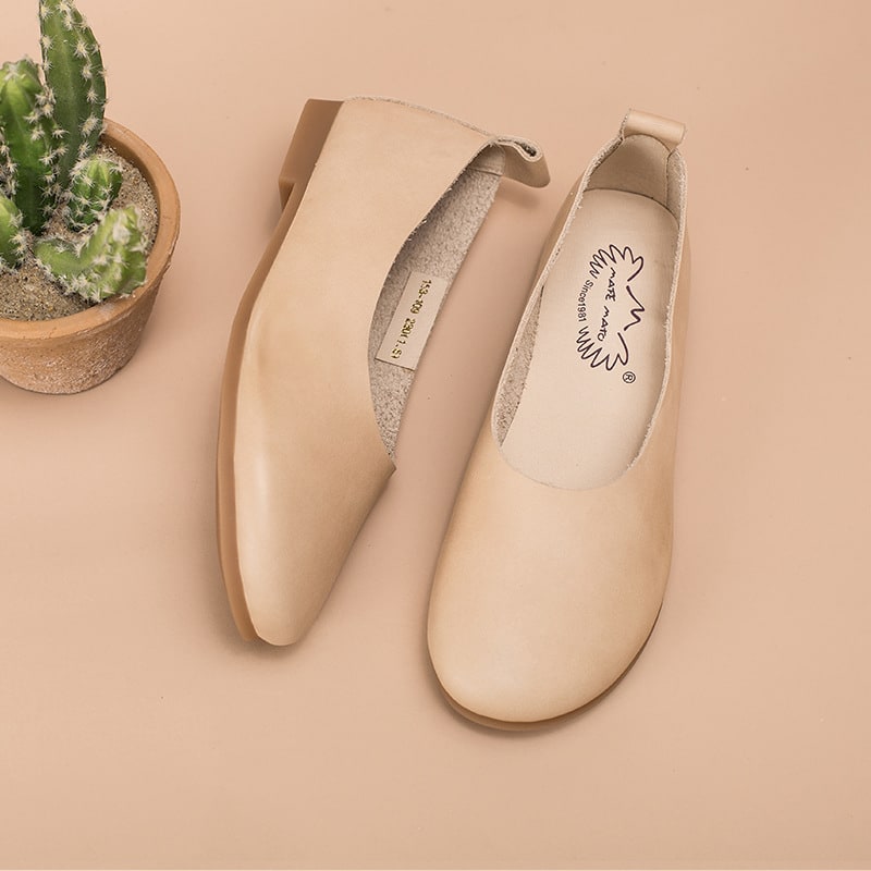 Women's Cowhide Solid Color Slip-on Flat Shoes view 7