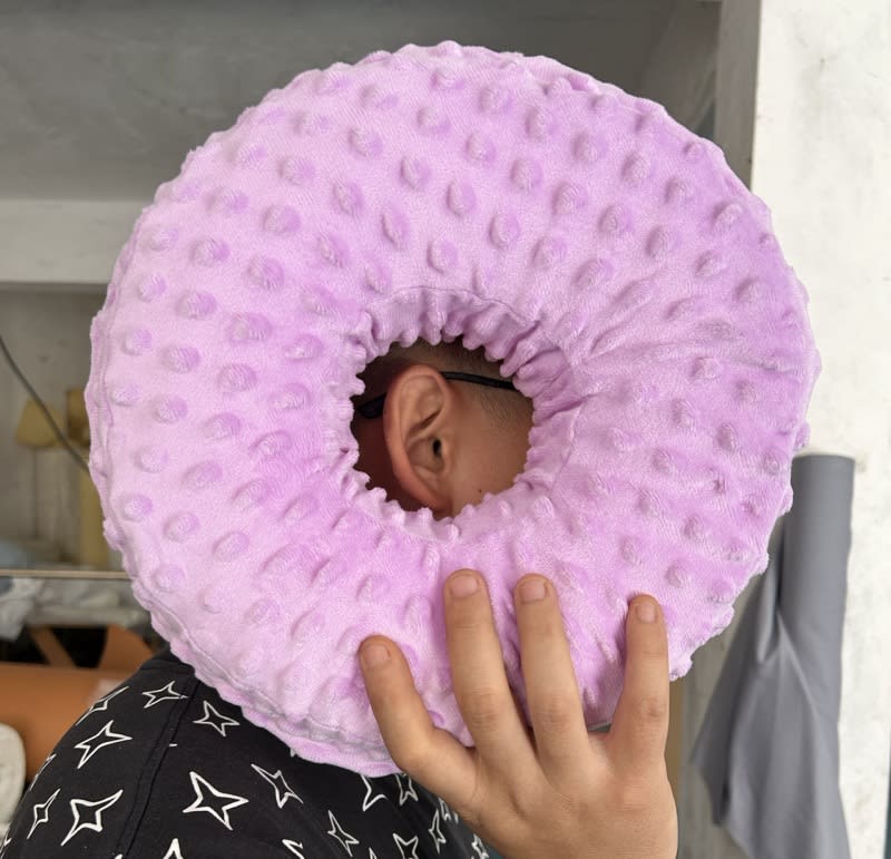 Hollow Seat Cushion Lumbar Support Pillow Get One's Ears Pierced Repair Ear Pillow view 10