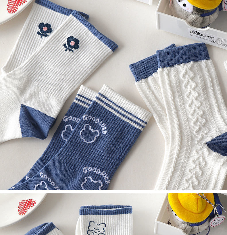 Women's Cute Cartoon Bear Thin Mid-calf Length Socks view 15