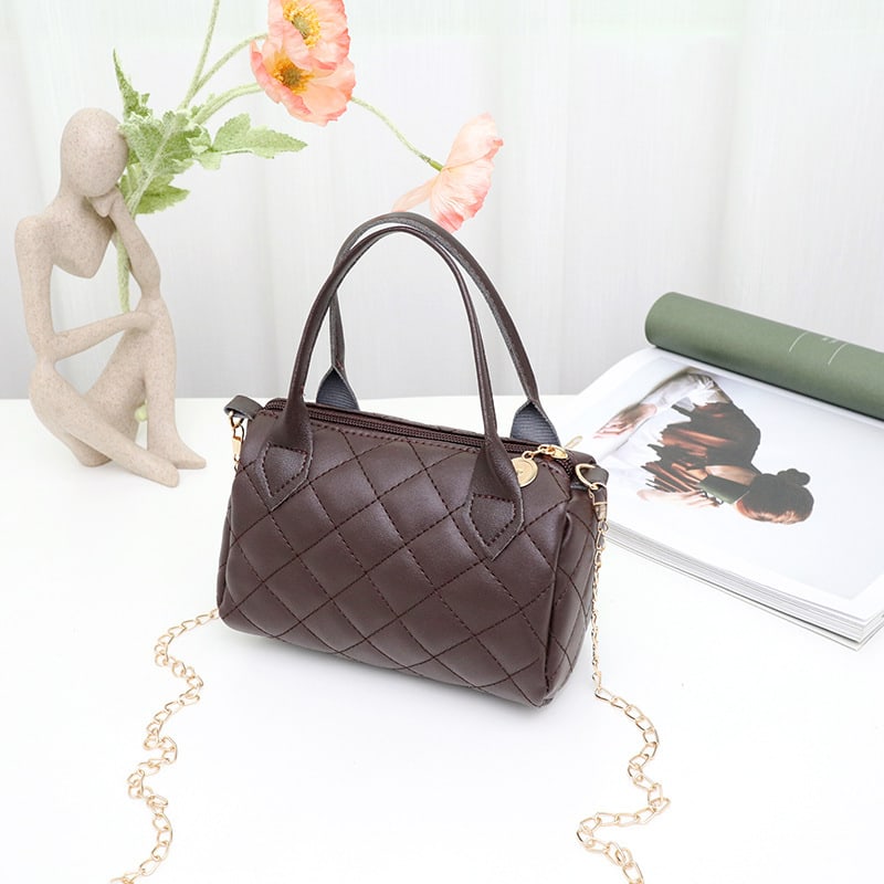 Fashion Embroidery Diamond Quilted Handbag Crossbody Bag view 6