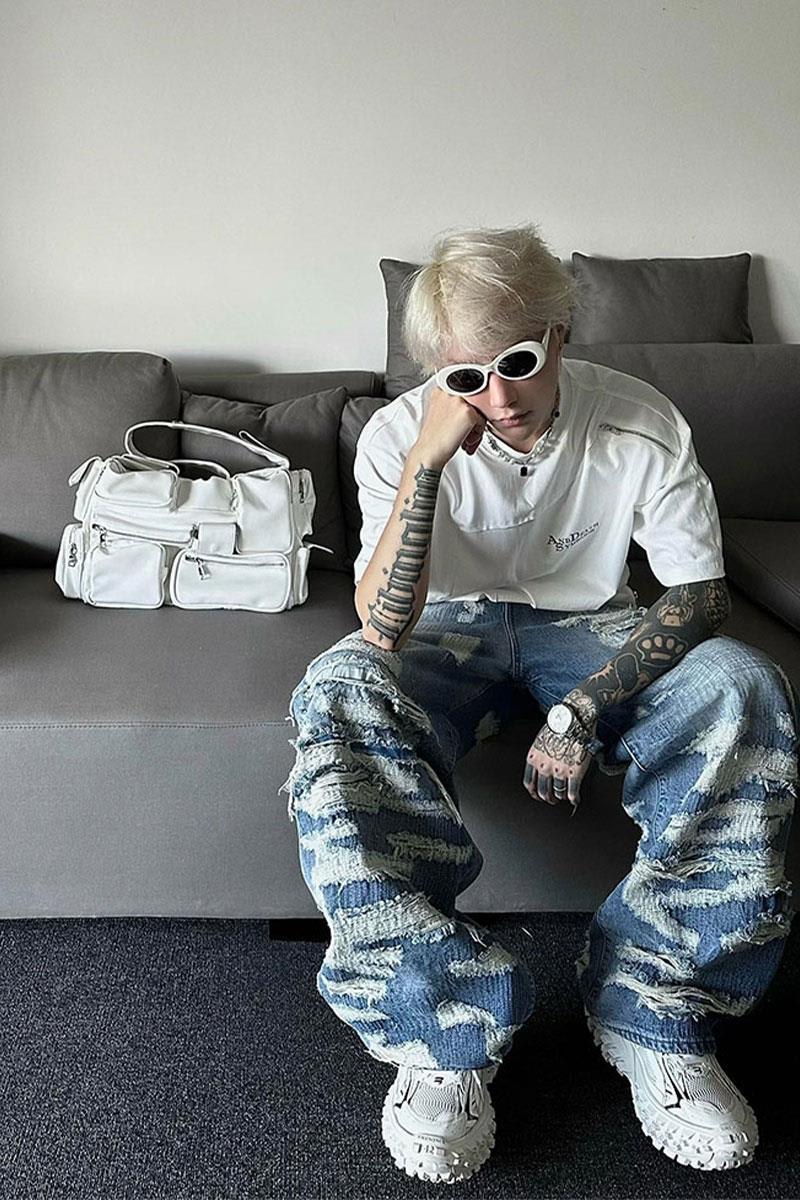 T European And American Fashion Brand Blue With Holes Jeans Men's Autumn Thin American Chic Pants Wide Leg view 3