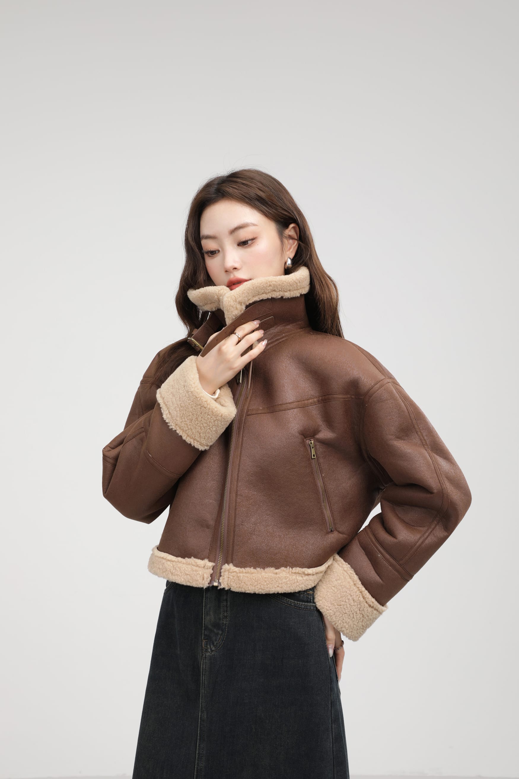Stand Collar Fur Integrated Lamb Fur Short Coat view 15