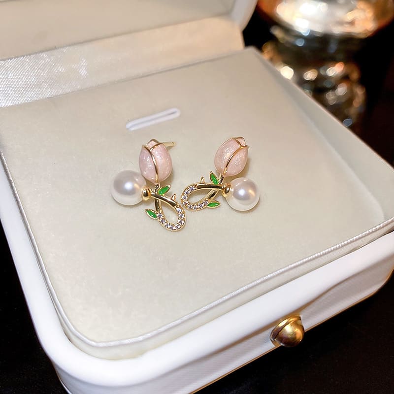 Fashion Personality Bead Tulip Flower Earrings view 3