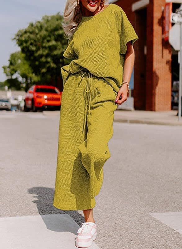 Solid Color Texture Casual Fashion Women's Wear Short-sleeved Trousers Two-piece Set view 14