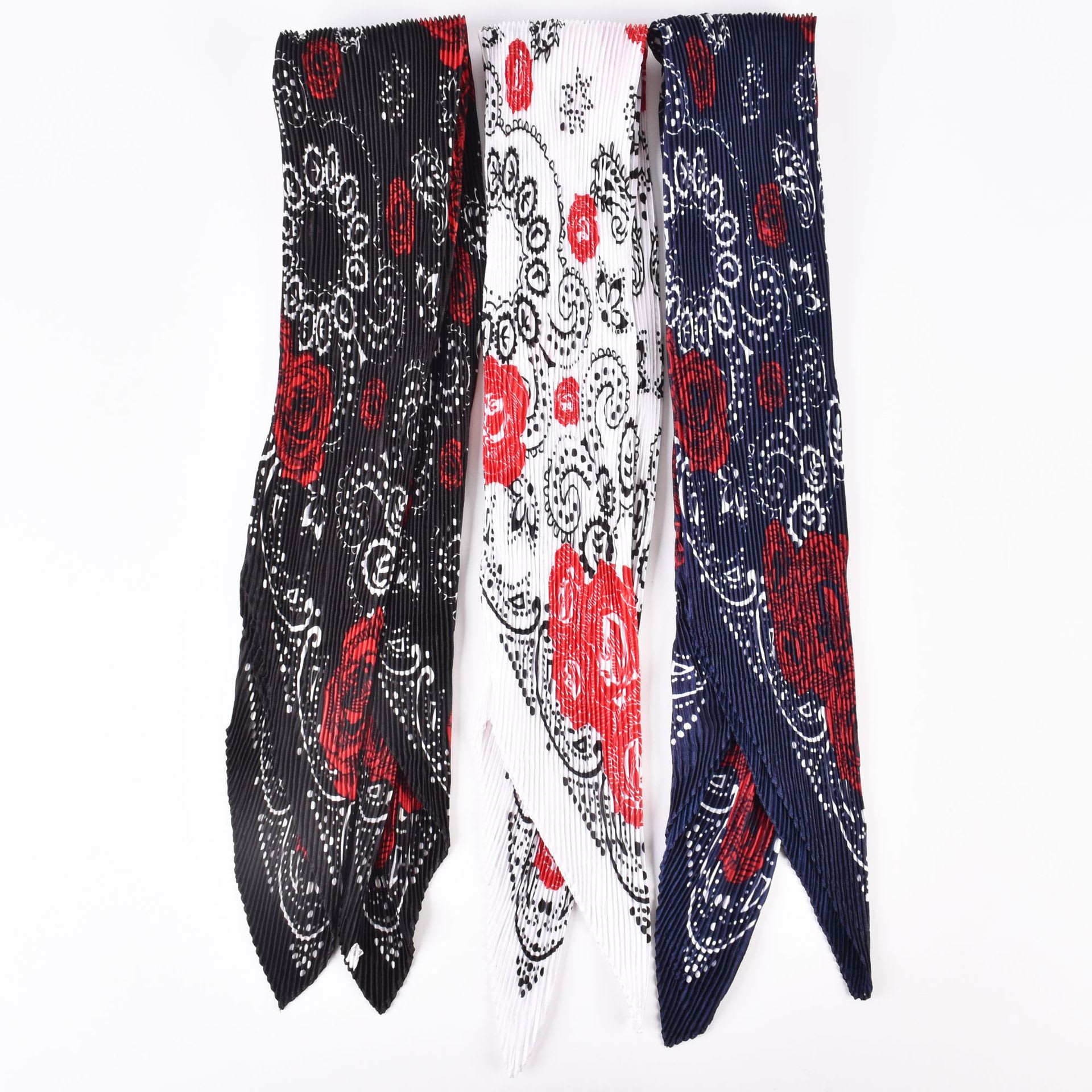 Fashion Retro Rose Pattern Large Kerchief view 3