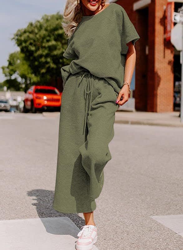 Solid Color Texture Casual Fashion Women's Wear Short-sleeved Trousers Two-piece Set view 10