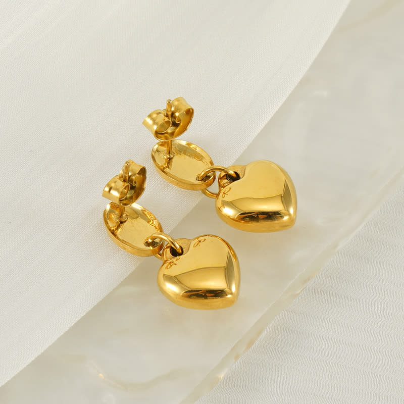 Fashionable Golden Love Eardrops Stud Earrings Women view 3