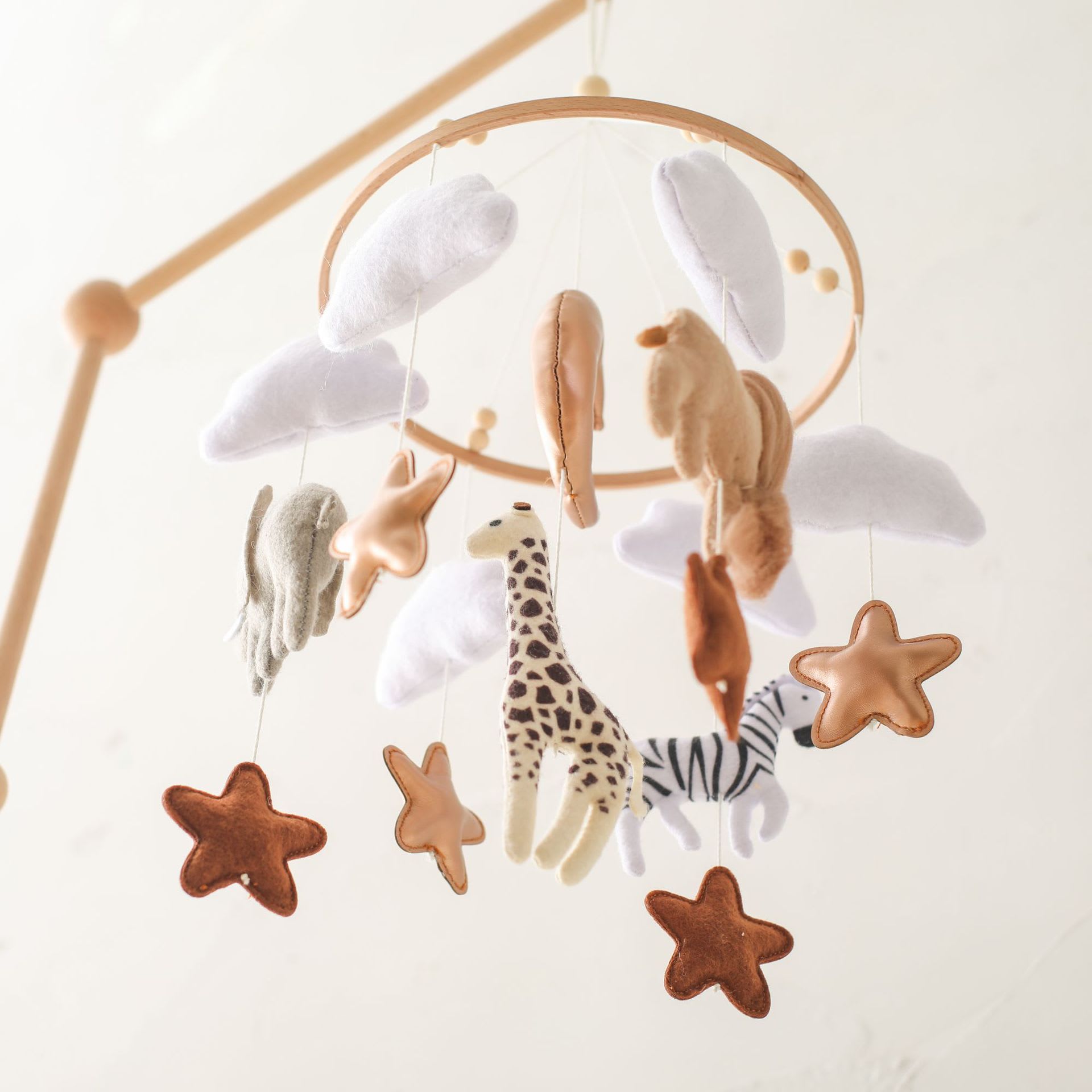 Room Hand-eye Coordination Decoration Wind Chimes Crib Felt Forest Animal Cloud Moon Bed Bell view 9