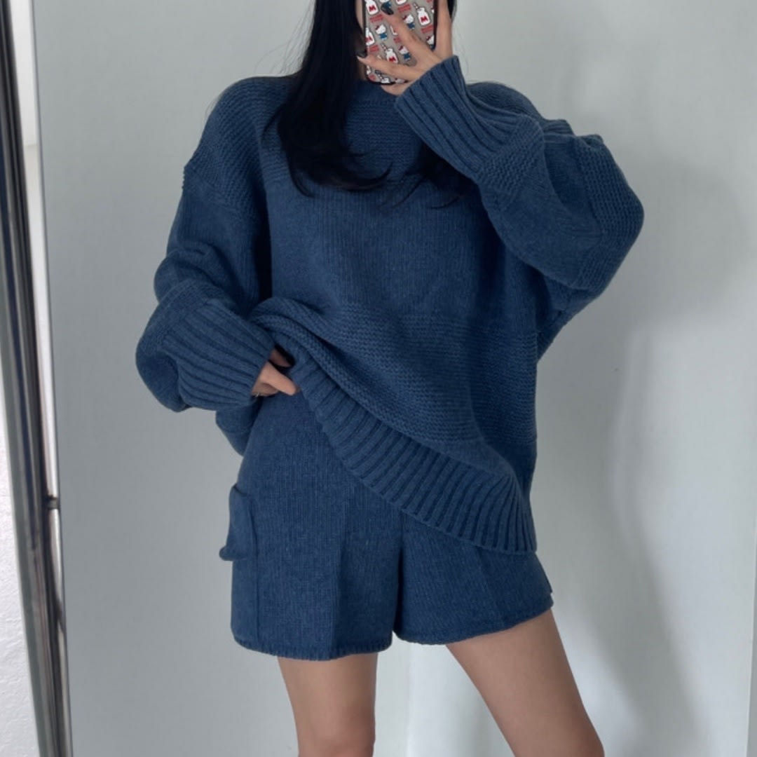 Fit Long Sleeve Sweater High Waist Wide Leg Shorts view 9