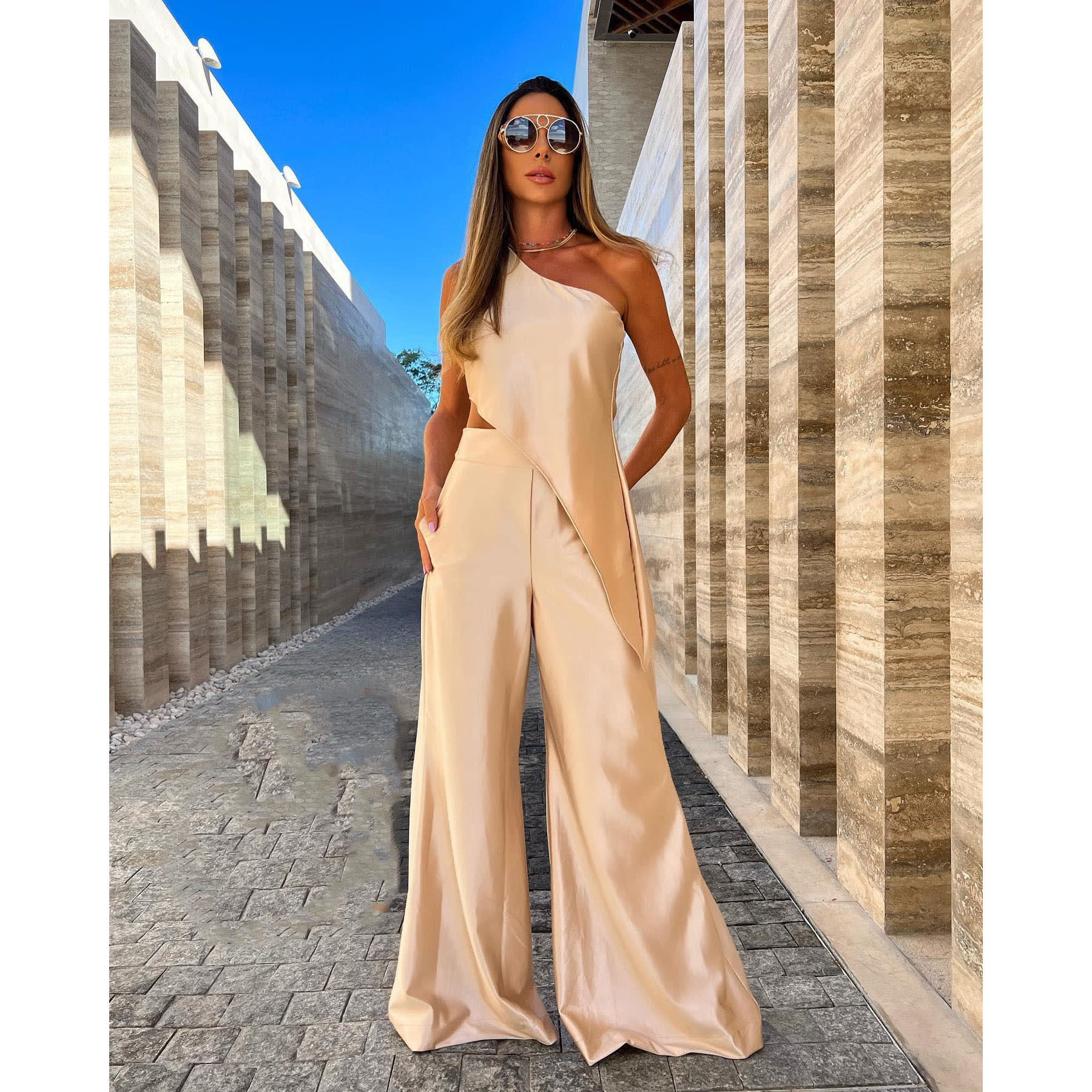 Casual Loose Pockets Women's Two-piece Suit view 4