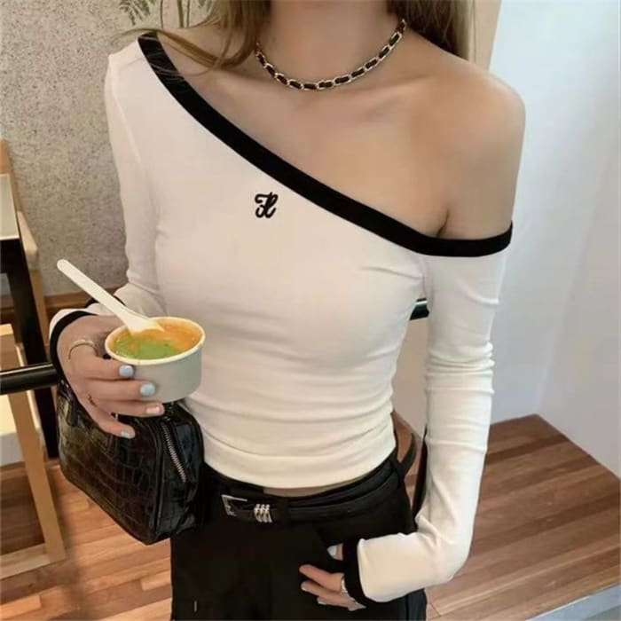 Women's Long-sleeved Contrast Color Slim Fit-letter Off-shoulder Top view 1