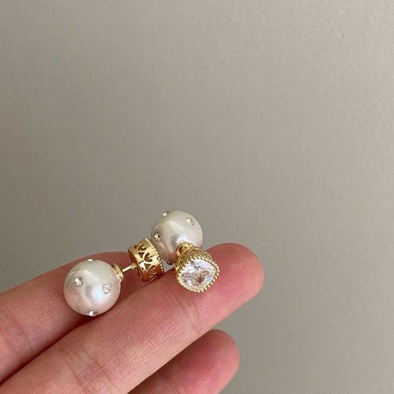 Retro Zircon Pearl Stud Earrings Women's view 1