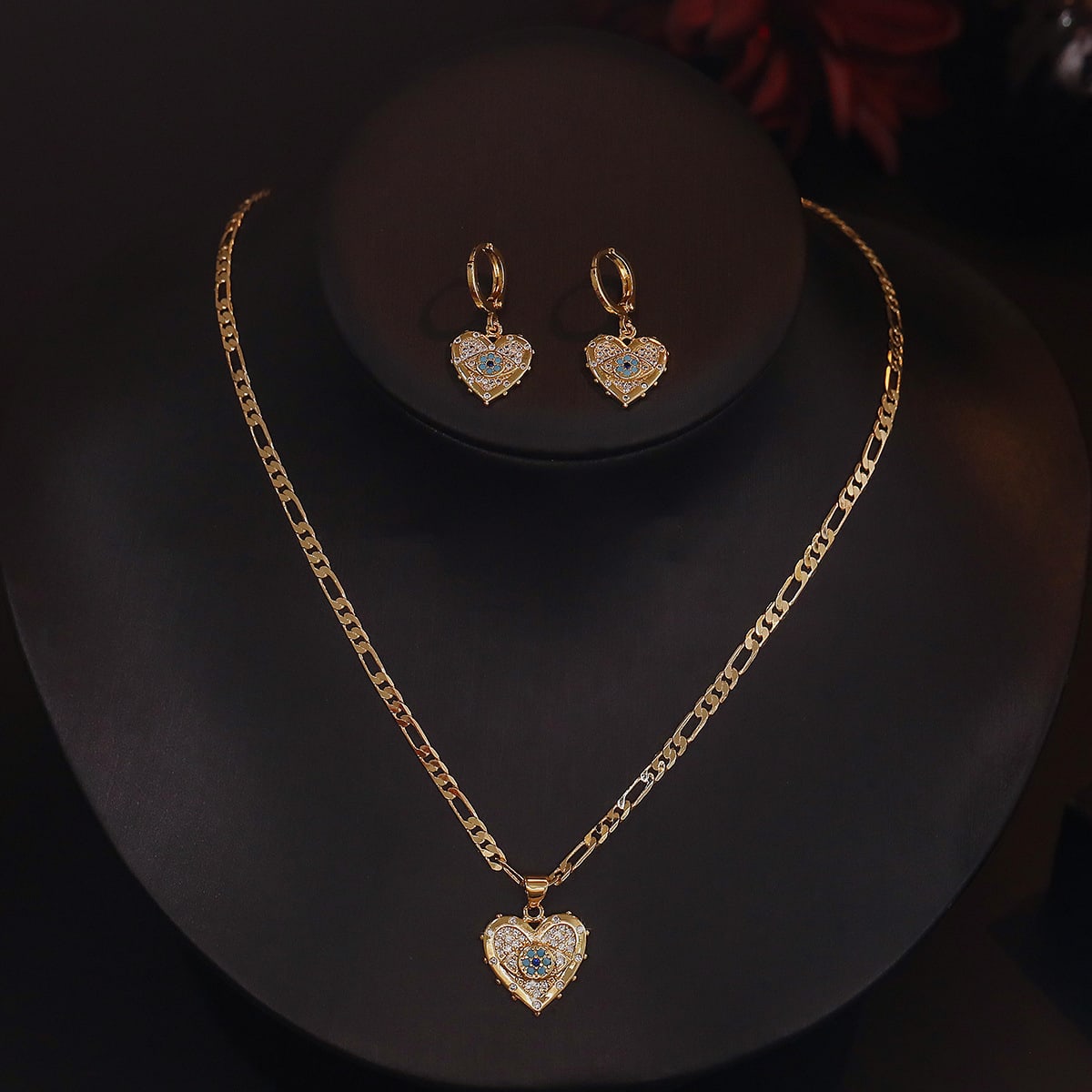 Fashion Jewelry Personality Copper Plated Real Gold Heart-shaped Zircon Pendant Necklace And Earrings Suite view 6