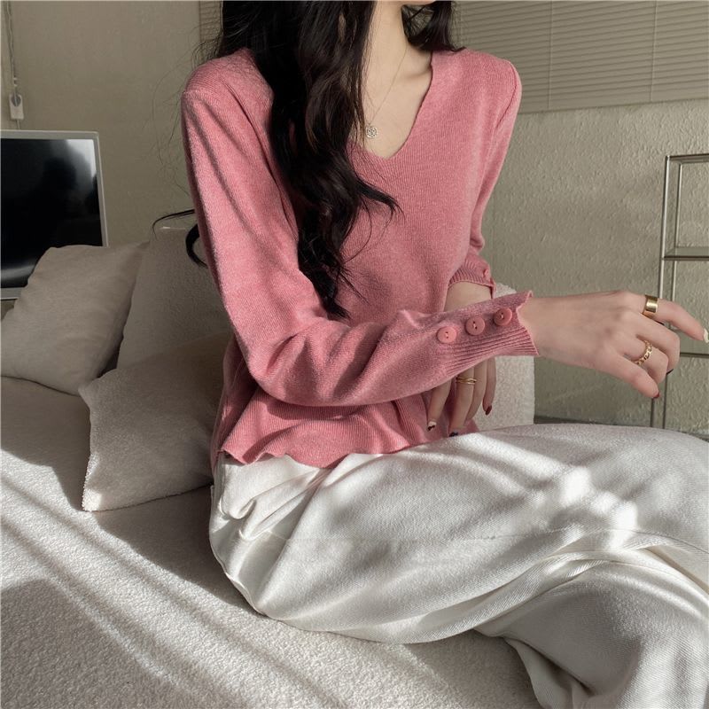 All-match V-neck Long-sleeved Bottoming Sweater For Women view 2