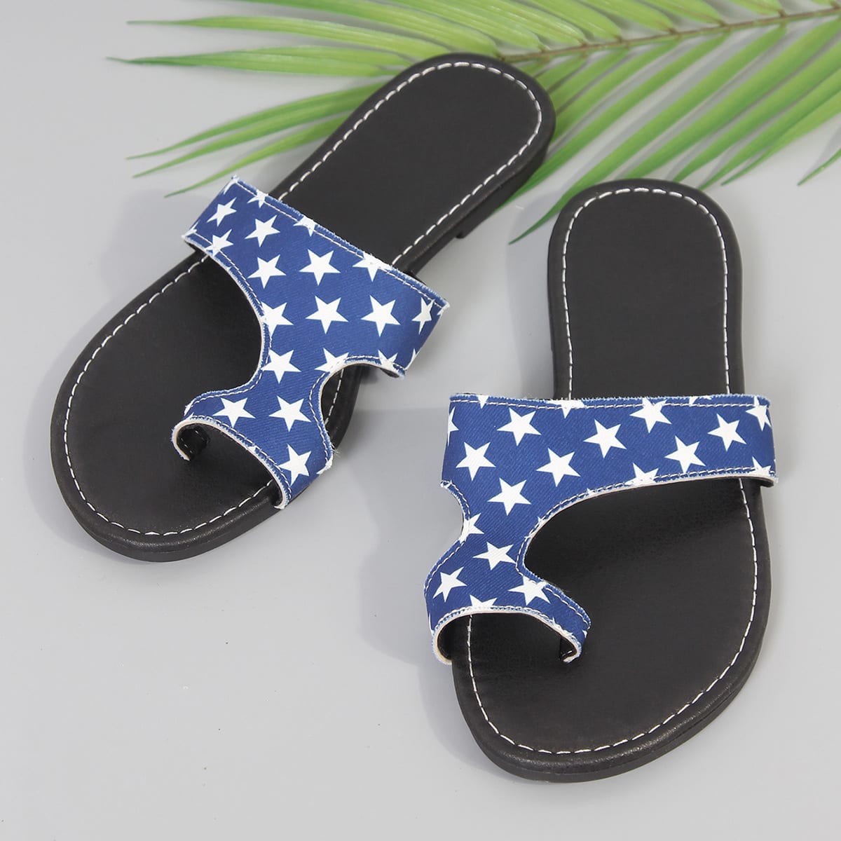 Plus Size Printed Ethnic Style Casual Toe Covering Flip-flops view 29