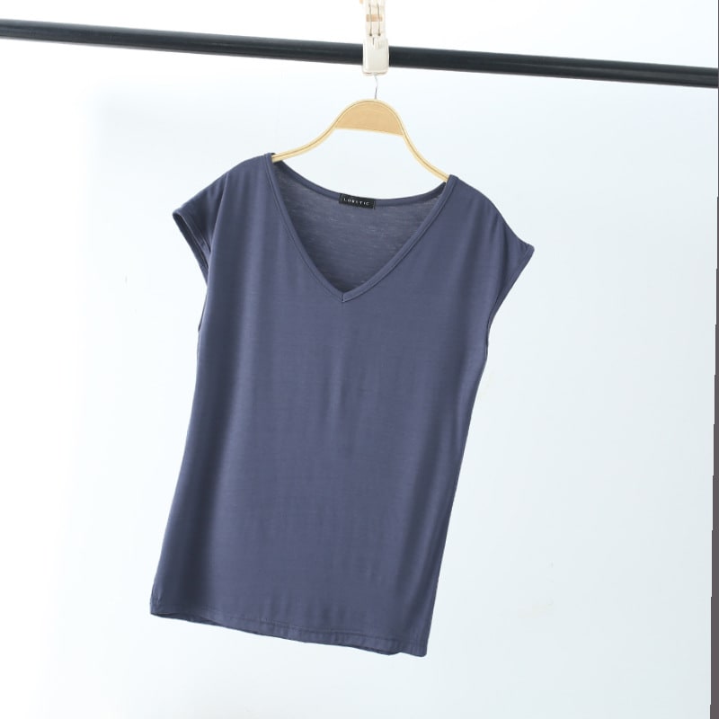 Solid Color And V-neck Sleeveless Loose Women's T-shirt Casual Bottoming Shirt Inner Wear Blouse view 10