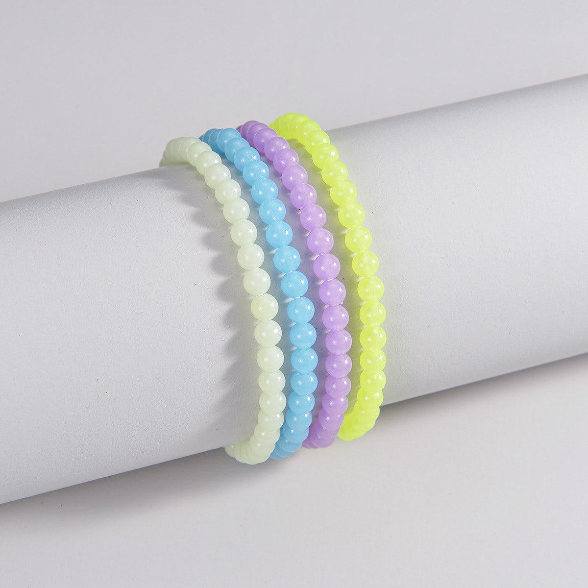 4 Pieces Fashion Luminous Acrylic Multicolor Beaded Stretch Women's Anklet view 4
