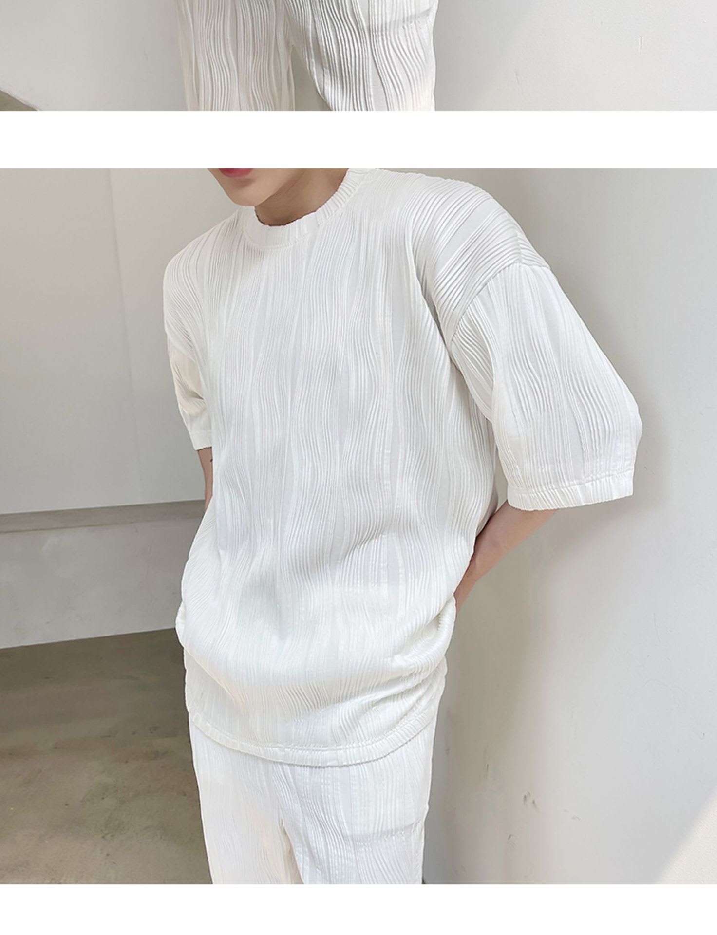 Men's Trendy Loose Pleated Embossed Texture Casual Pants view 4