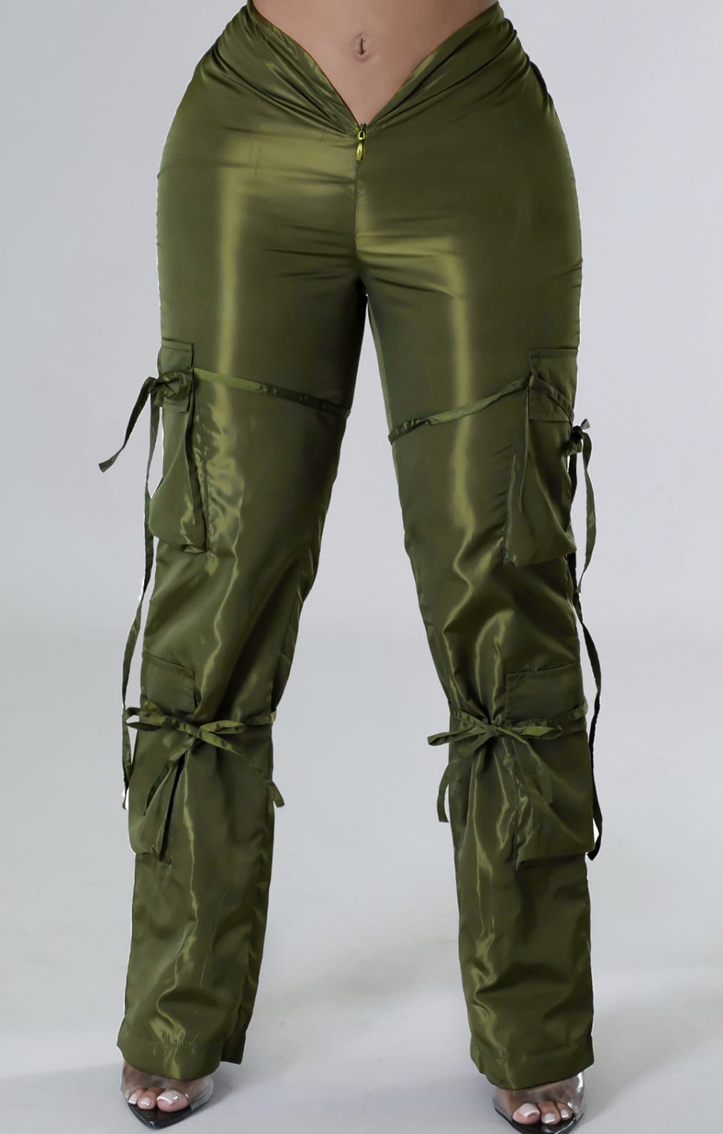 Women's Zipper Closure Strap Solid Color Green Casual Trousers view 5