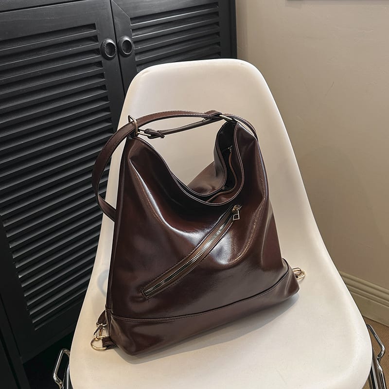 Retro Commuter Texture Large Capacity Korean Style Messenger Bag view 6