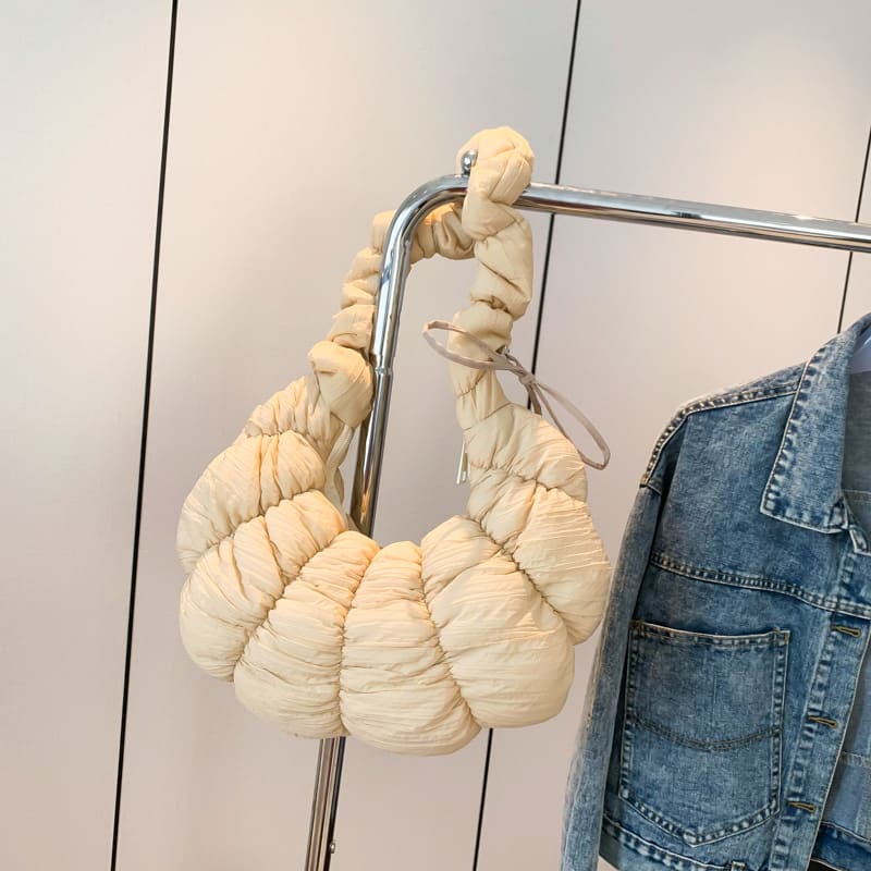 Crossbody Croissant Pleated Clouds Large Capacity Shoulder Bag view 5