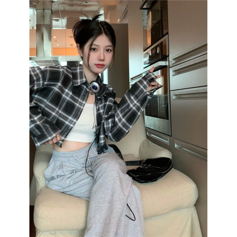 Autumn Hot Girl High Waist Short Sunscreen Shirt Coat view 2