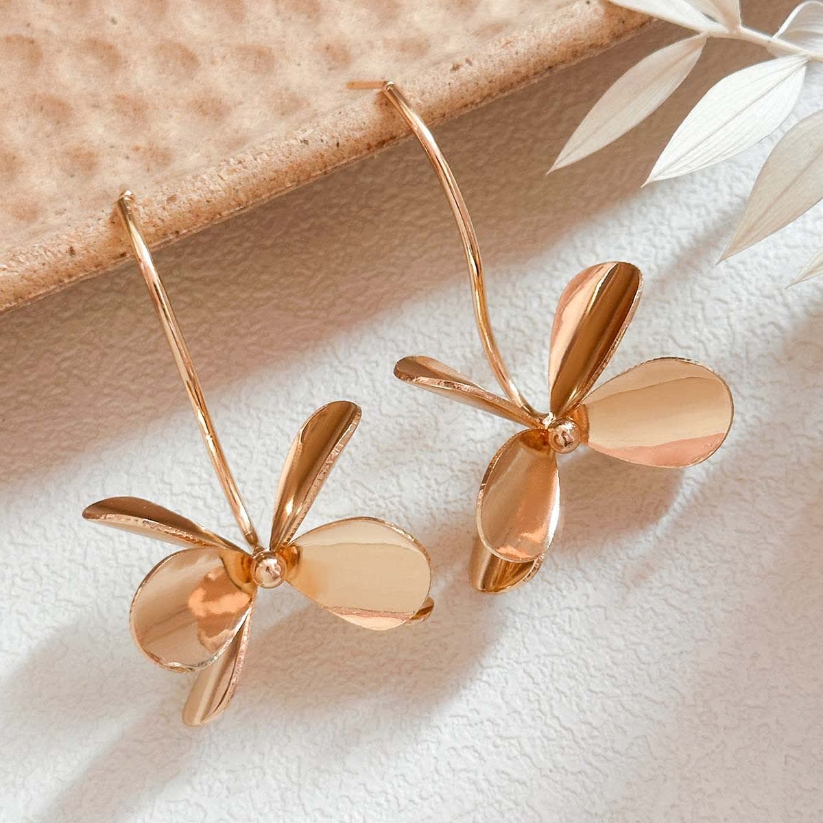 Leaf Earrings Exaggerated Metal Temperament Dragonfly view 5