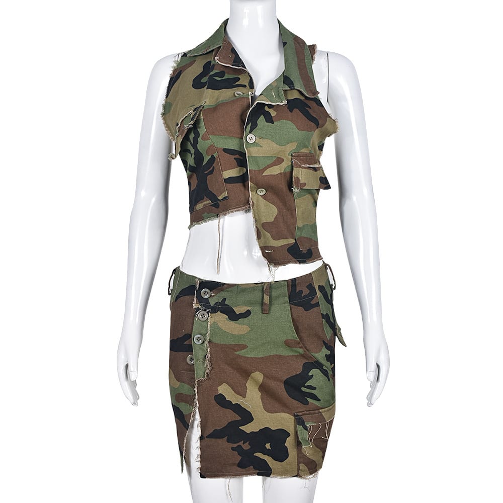 Personalized Trendy Backless Halter Lace-up Camouflage Top view 6