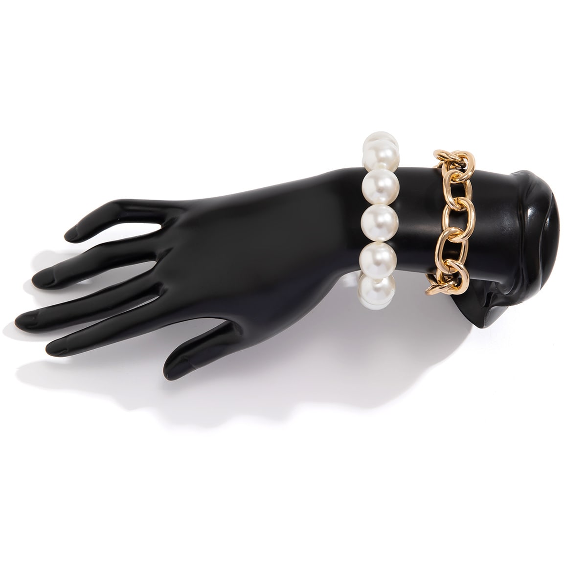 Exaggerated Big Round Bead Pearl Bracelet view 4