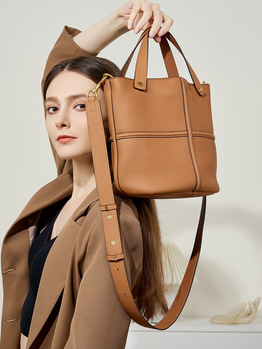 Women's Elegant One-shoulder Crossbody Bag view 13