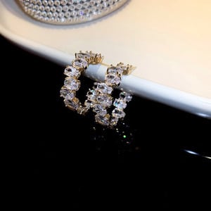French Sweet Vintage Zircon C- Shaped Geometric Ear Ring view 6