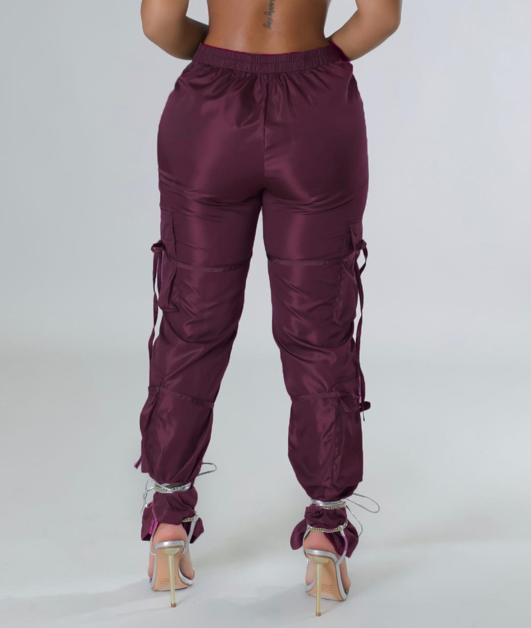 Women's Zipper Closure Strap Solid Color Green Casual Trousers view 29