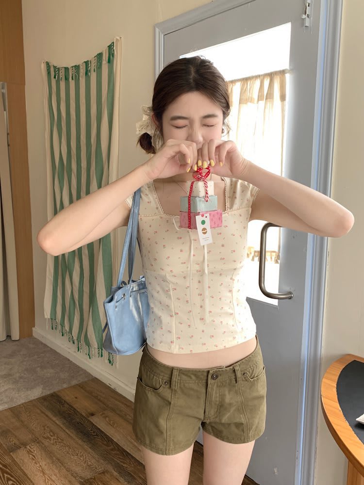 Women's Summer Slim Fit Niche Chic Square Collar Short Sleeve T-shirt Top view 36