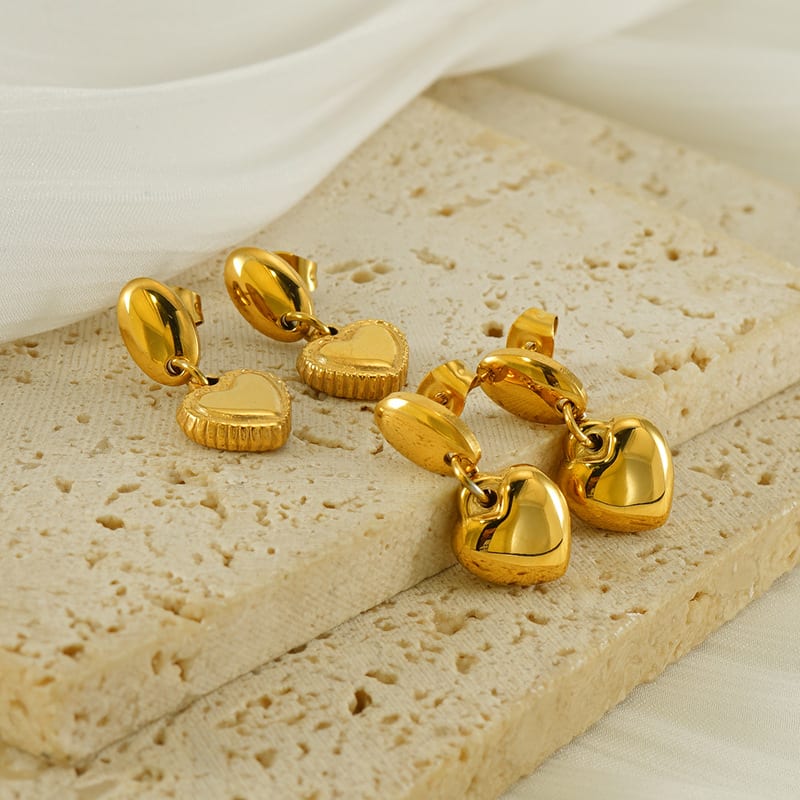 Fashionable Golden Love Eardrops Stud Earrings Women view 1
