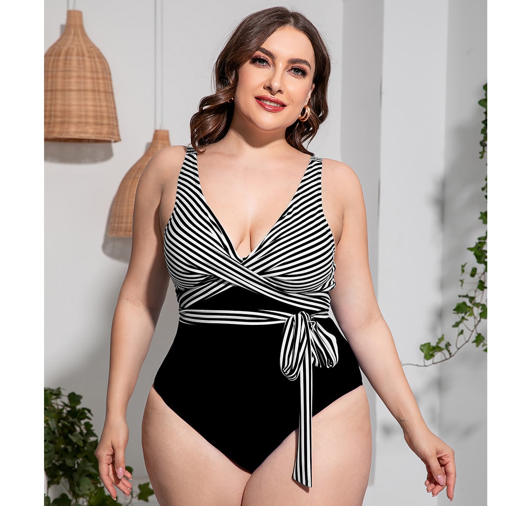 Women's Simple Casual Printed Sports One-piece Swimsuit view 4