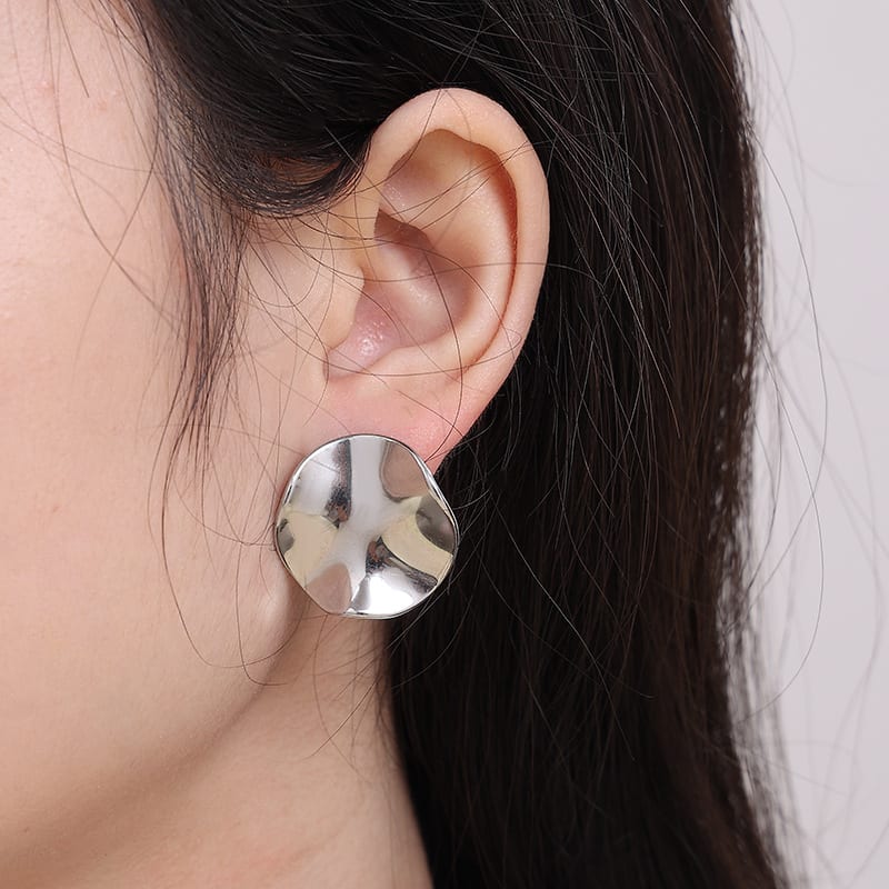 Large Round Glossy Stud Earrings Stainless Steel view 3