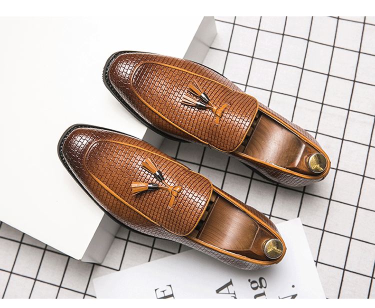 Pointed Men's Slip On Leather Shoes view 15