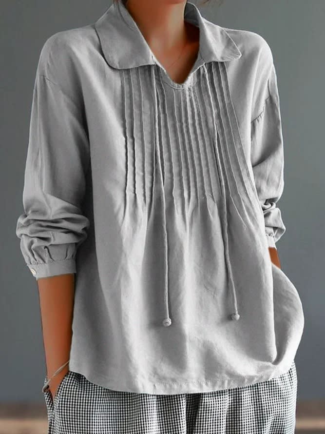 Loose Cotton And Linen Long Sleeve Women's Pleated Lapel Shirt view 3