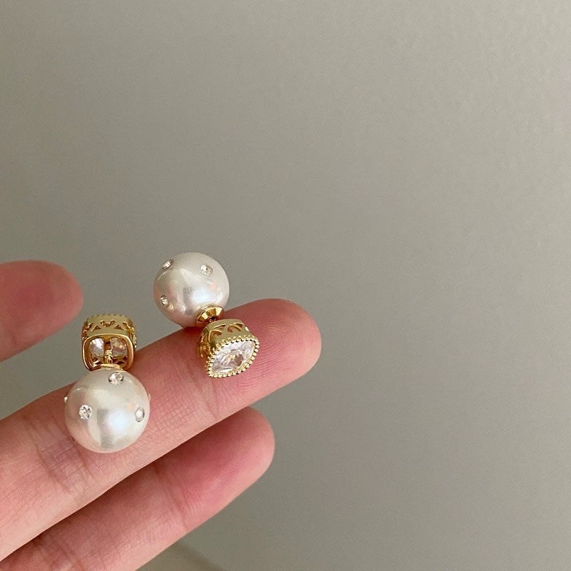 Retro Zircon Pearl Stud Earrings Women's view 4