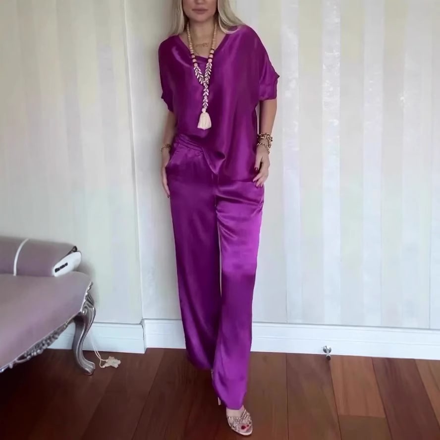 Women's Comfortable V-neck Satin Short-sleeved Two-piece Suit view 8