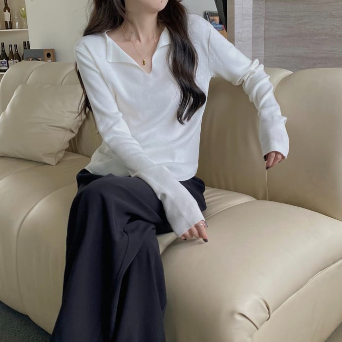 Fall V-neck Knitwear Women's Design Sense Niche Long-sleeved Top view 1