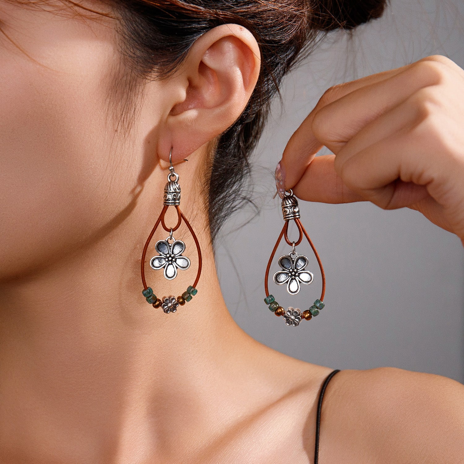 Vintage Earrings Ethnic Style Antique Silver Flower Turquoise Rope Pendant Women's Jewelry view 11