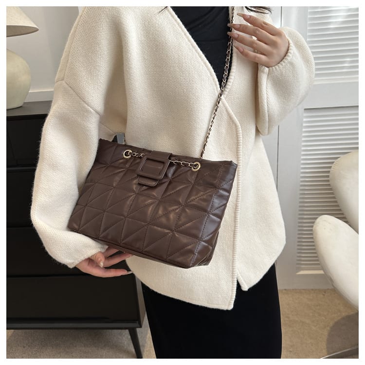Women Shoulder Bags New Trendy Chic Chanel-style Rhombus Chain Bag view 5
