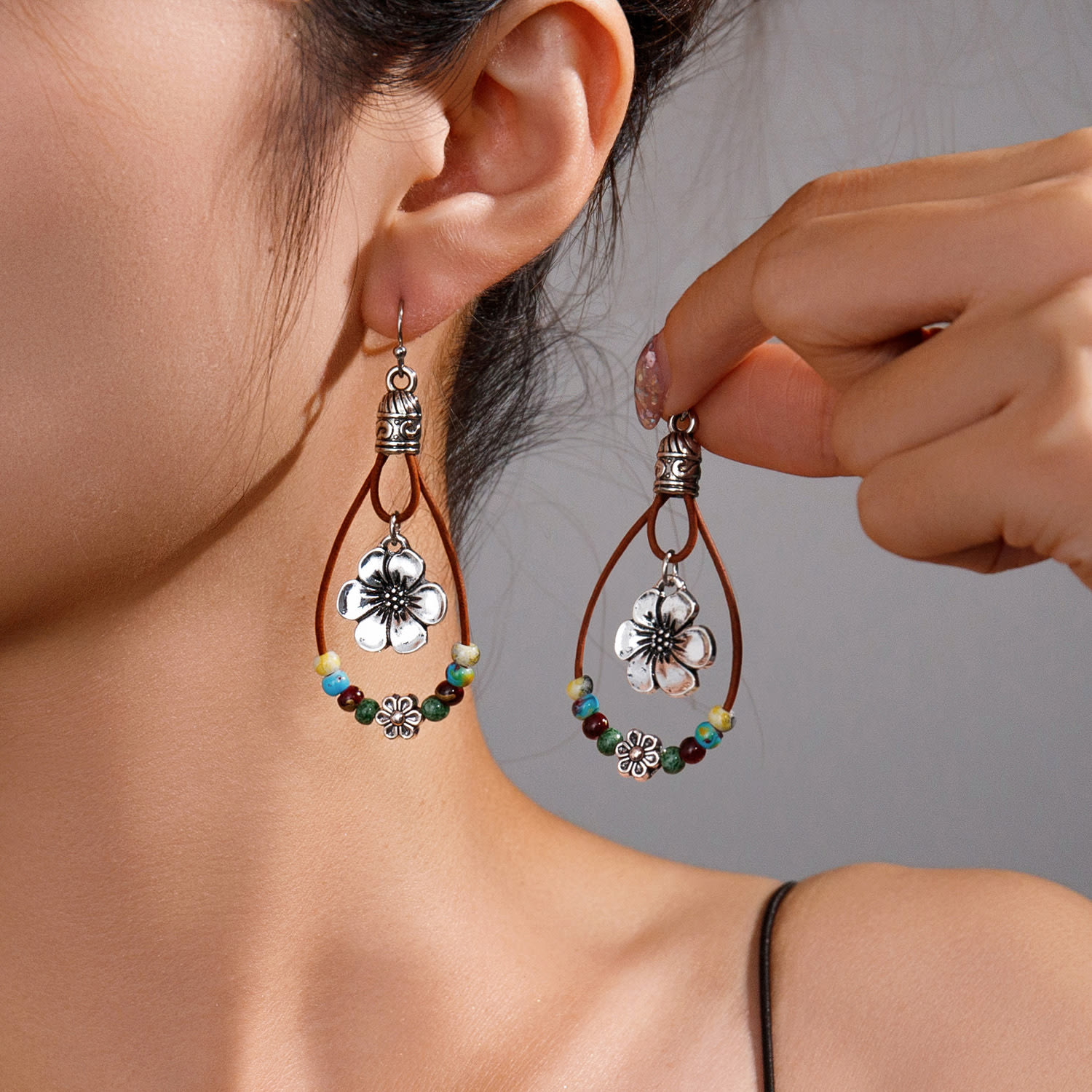 Vintage Earrings Ethnic Style Antique Silver Flower Turquoise Rope Pendant Women's Jewelry view 3