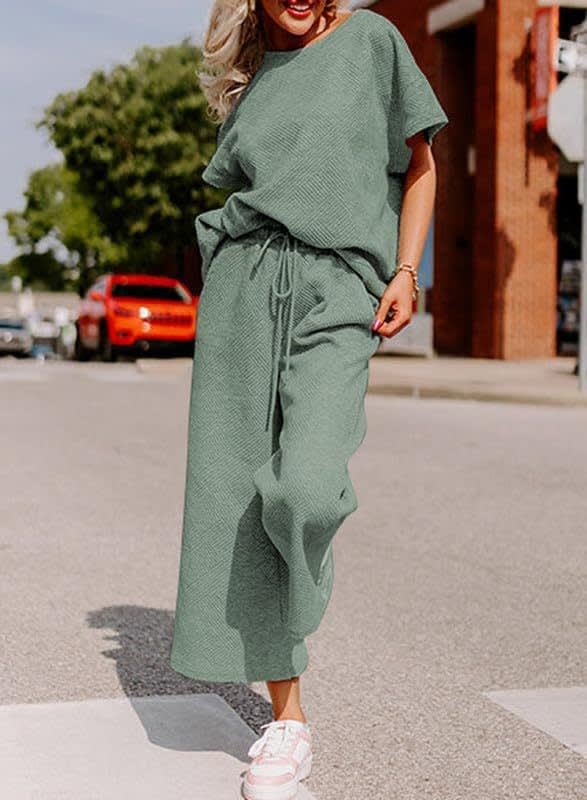 Solid Color Texture Casual Fashion Women's Wear Short-sleeved Trousers Two-piece Set view 15